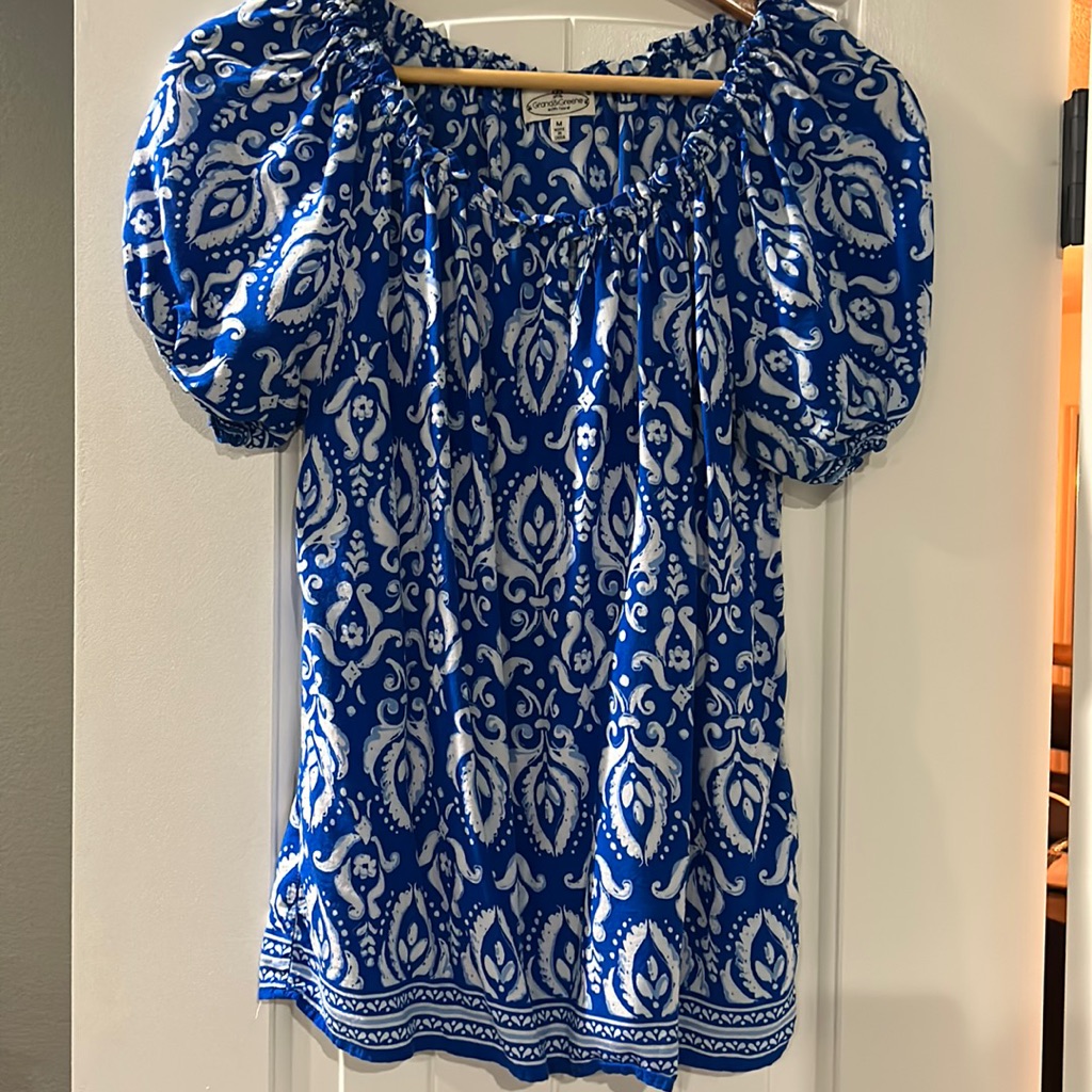 Medium Blue Patterned Top